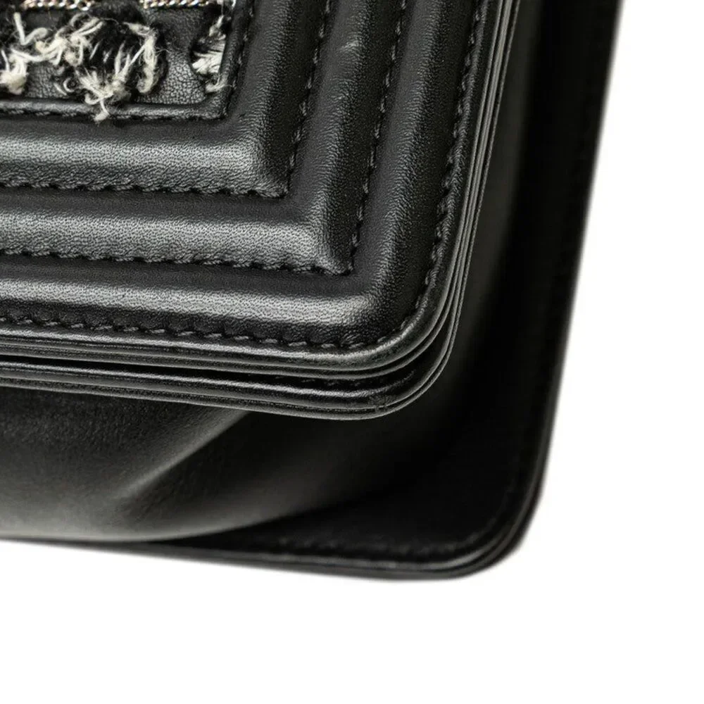 Chanel Boy Chanel 25 Leather Tweed Shoulder Bag